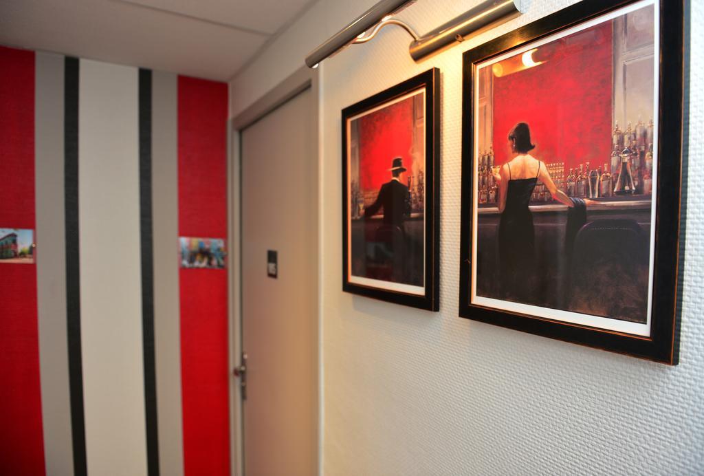 Hotel La Croix Blanche Tarbes Habitación foto